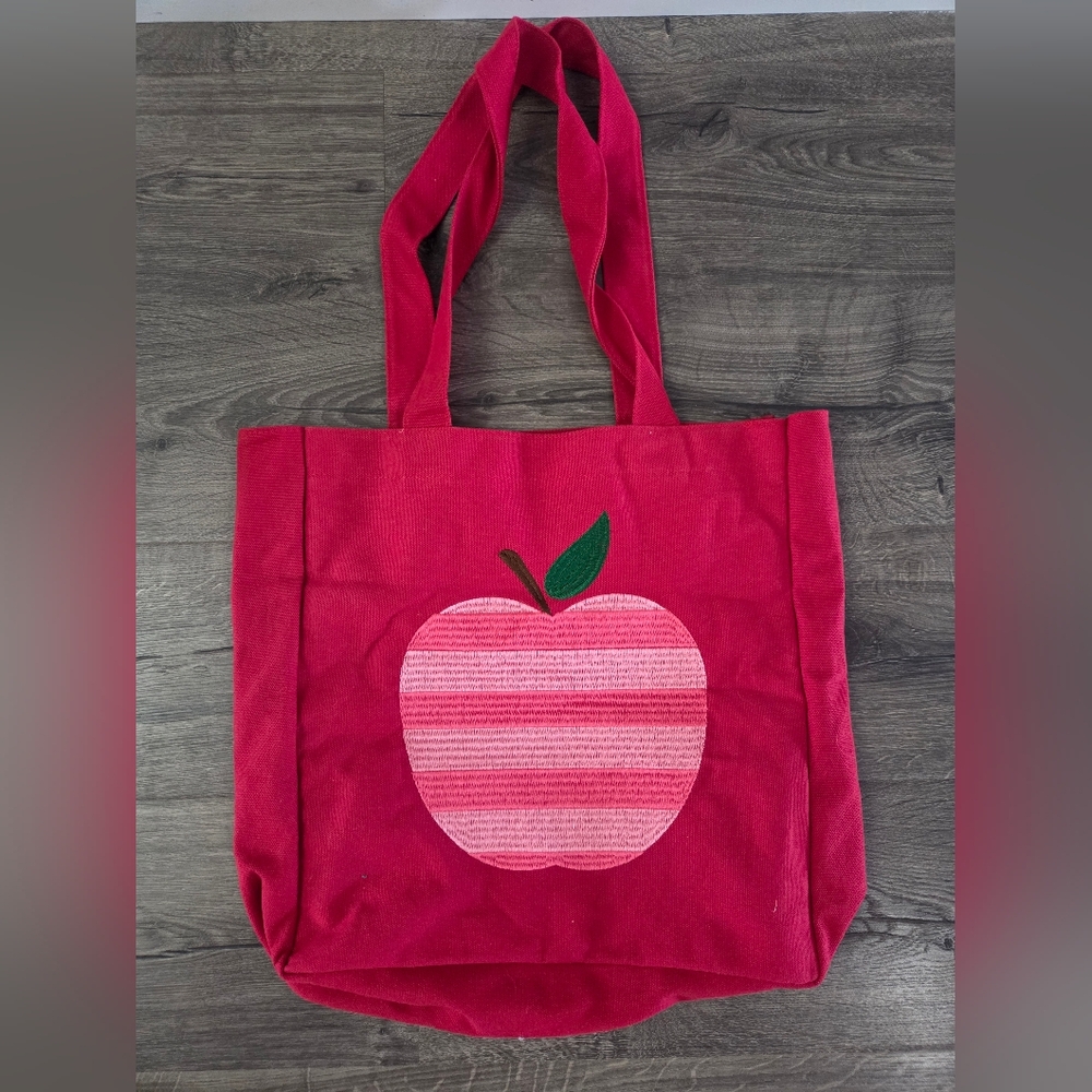 Red Apple Tote Bag